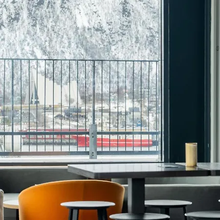 酒店 克拉丽奥边缘酒店 4*