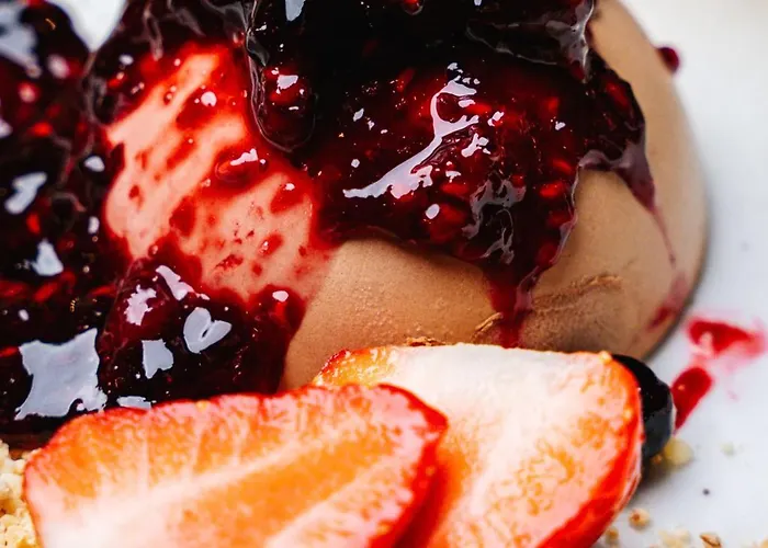 Hotel Clarion The Edge 4*