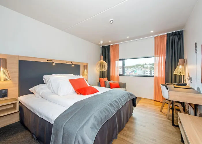 Clarion The Edge Hotel 4*