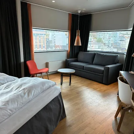 Clarion The Edge Hotel 4*