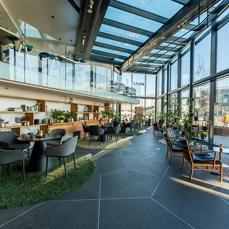 Clarion The Edge Szálloda