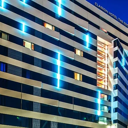 Clarion The Edge 4*