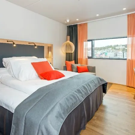 Clarion The Edge Hotel 4*